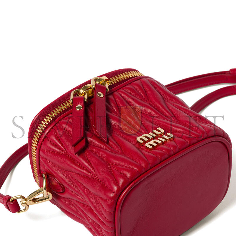 MIU MIU MATELASSÉ LOGO-PLAQUE MINI BAG 5NR018 (10.5*9.5*7cm)